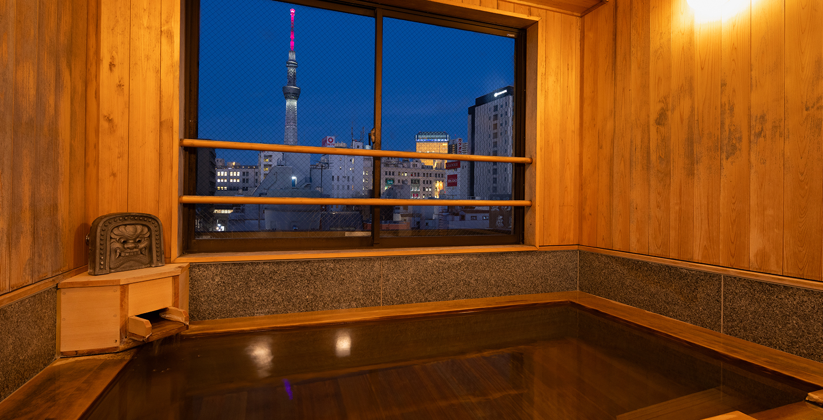 Ryokan Asakusa Shigetsu Bathe with a View